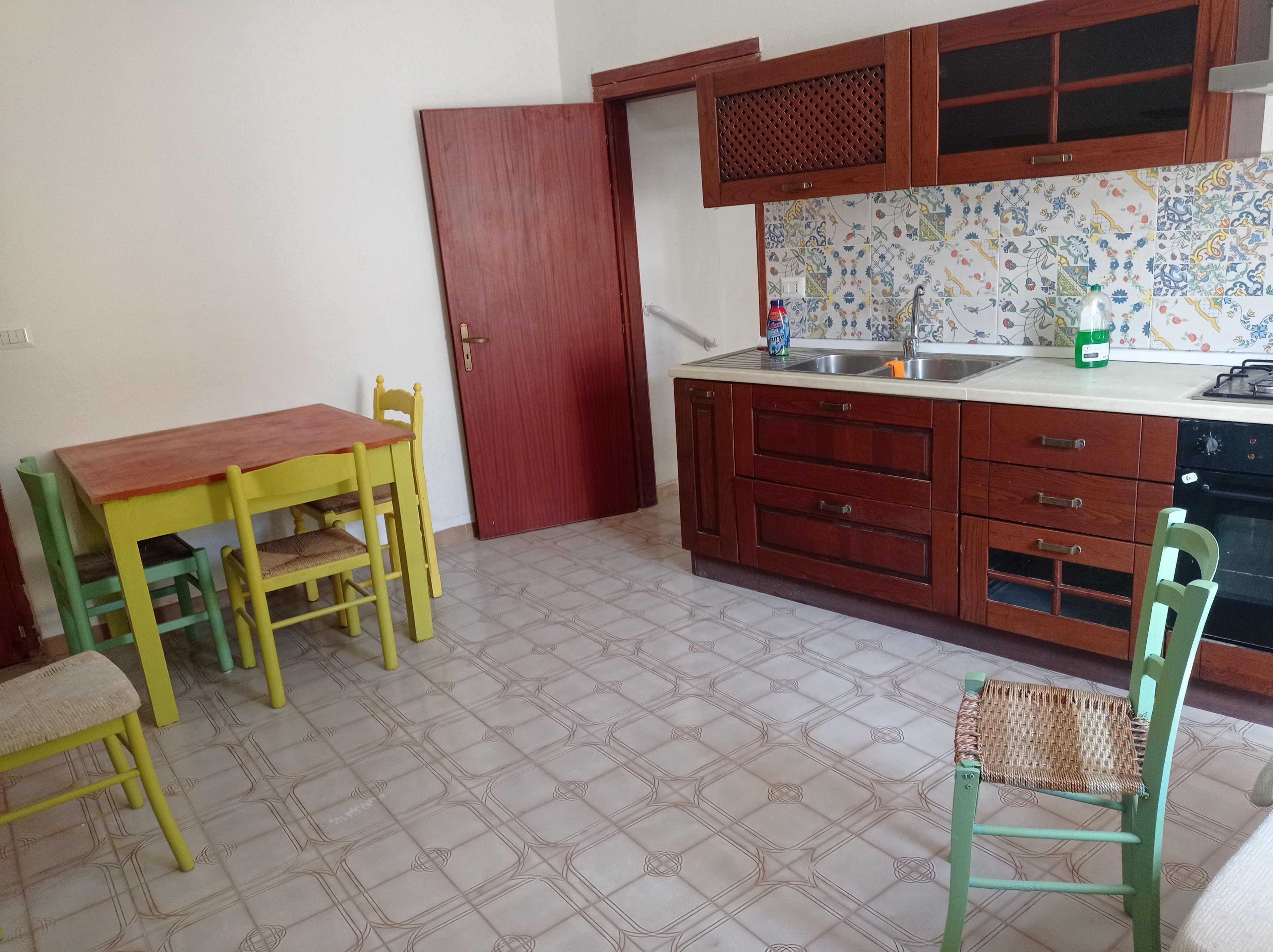 Splendida villa arredata a Tortora, ideale per famiglie