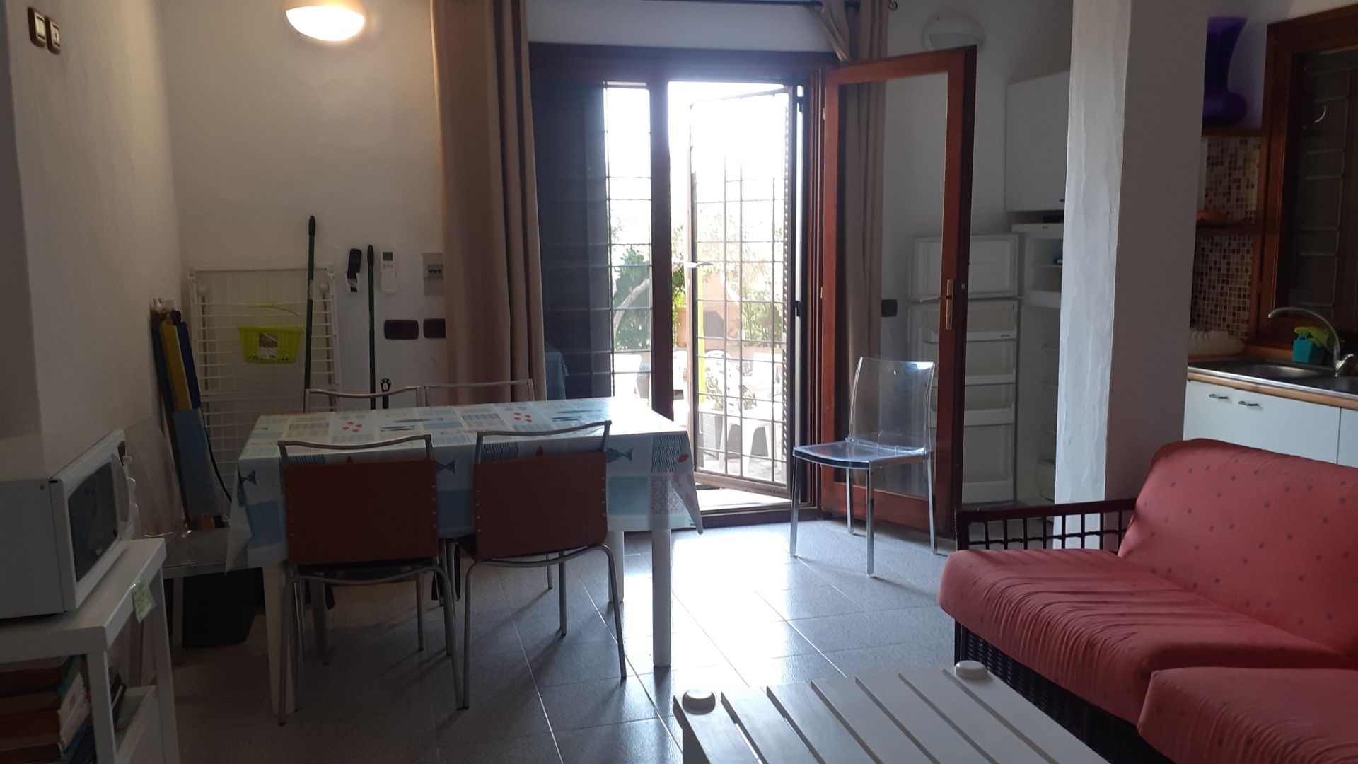 Loft moderno con giardino a San Teodoro