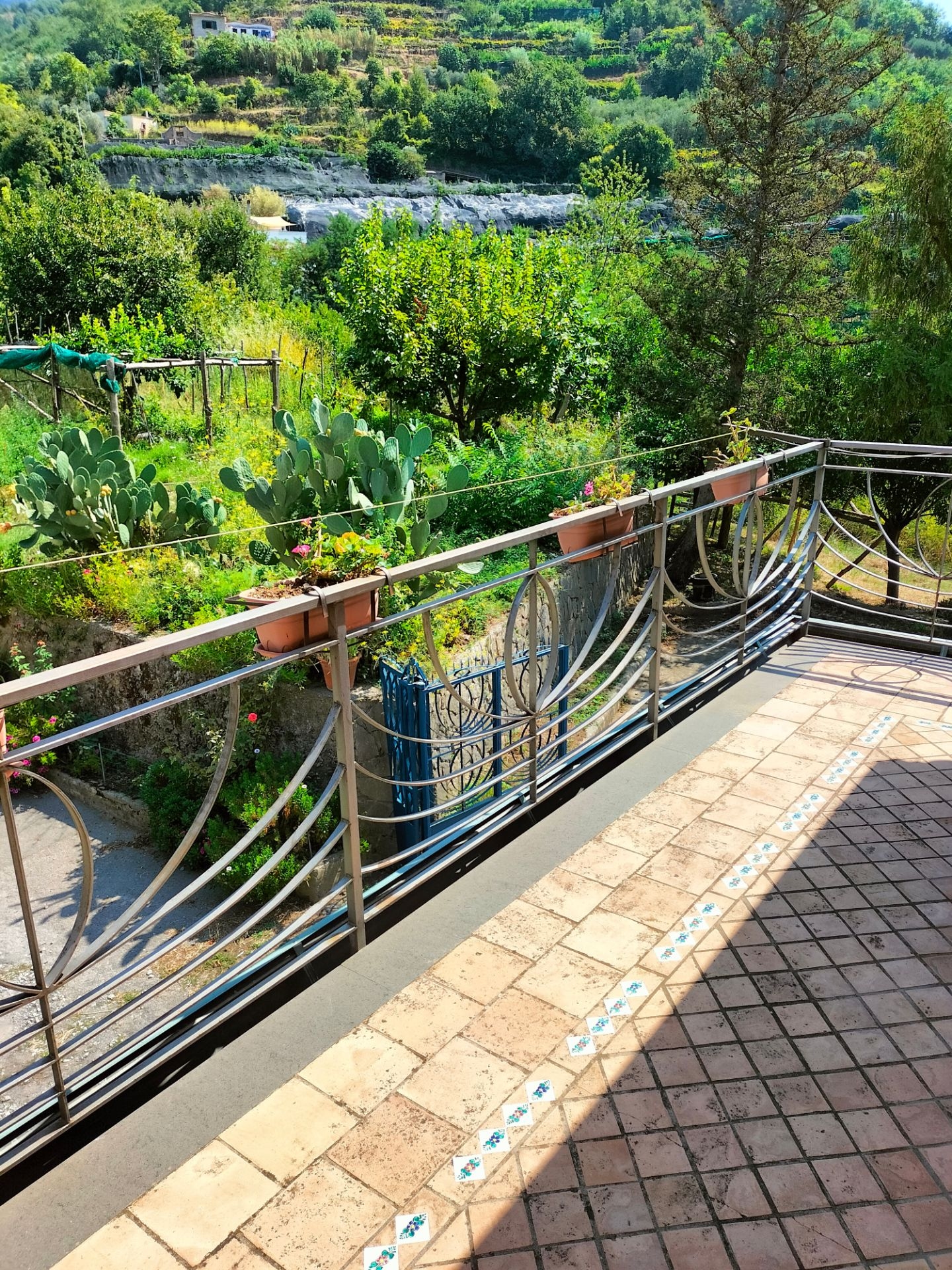 Attico luminoso a Tramonti, vista Pendolo