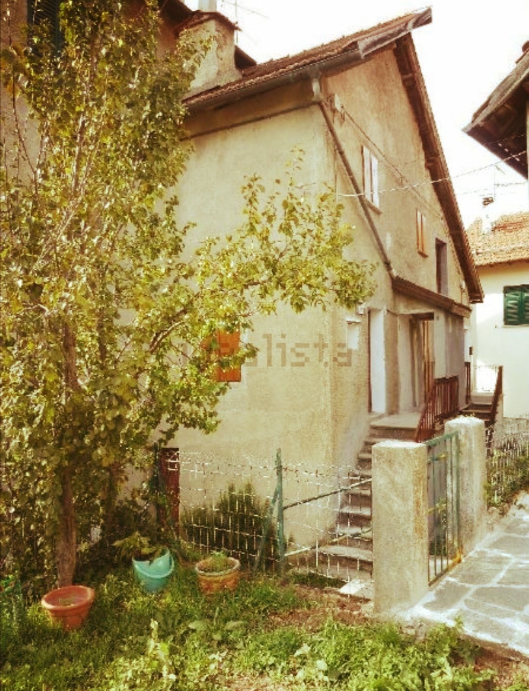 Rustico ristrutturato vicino al verde