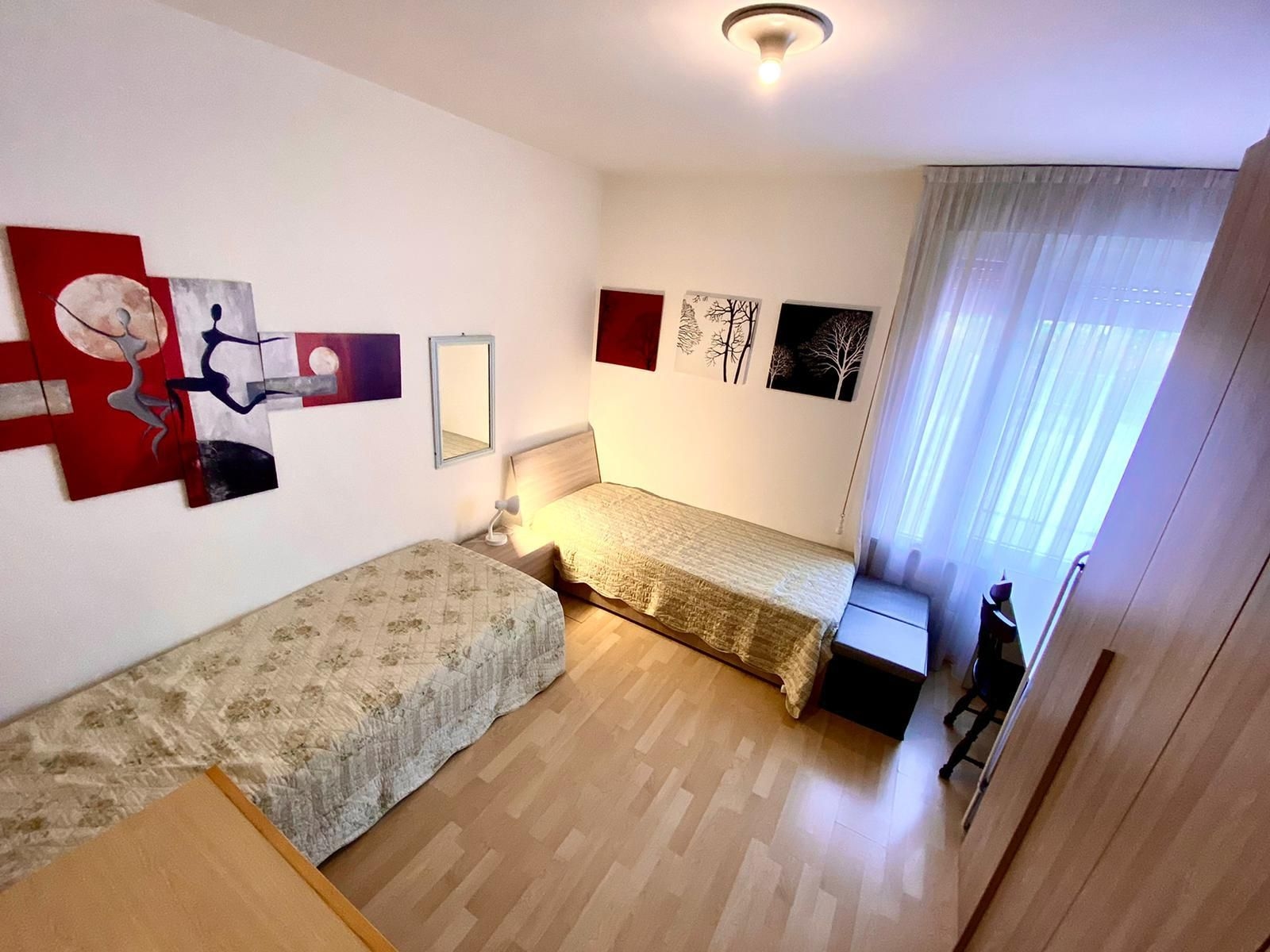 Posto in stanza doppia per ragazze