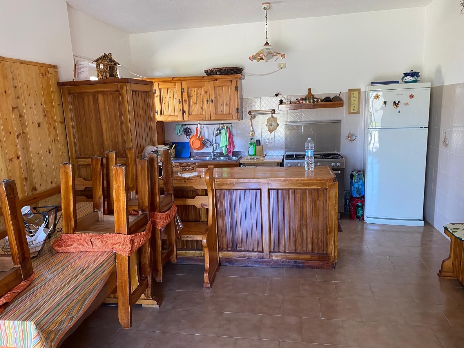Villa ristrutturata con giardino ad Avellino