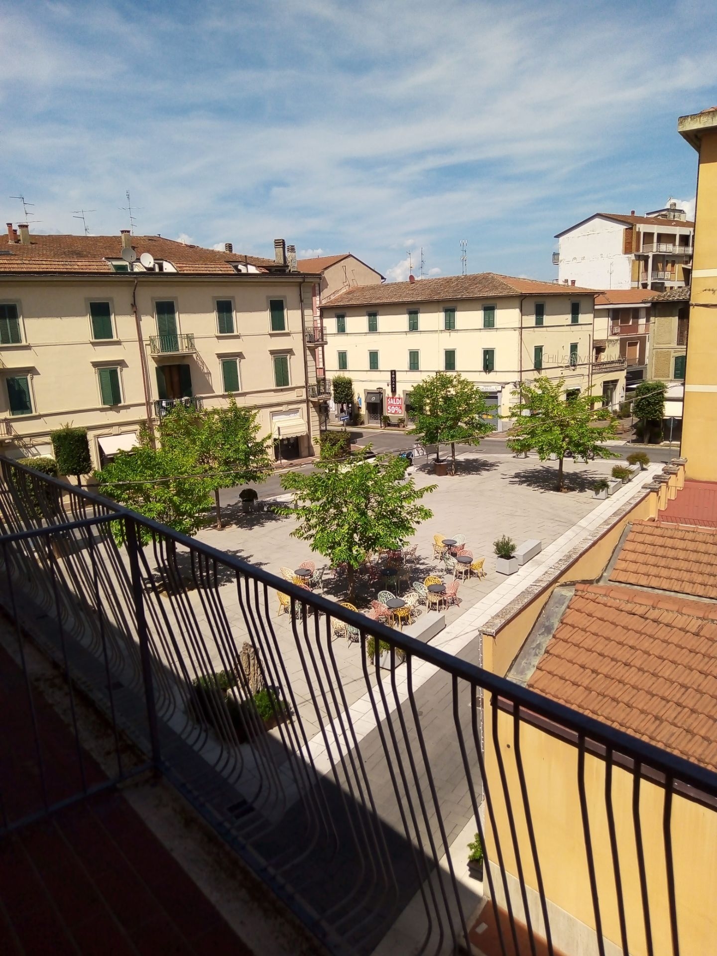 Accogliente bilocale con terrazza in centro