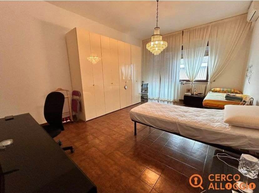 Posto letto in doppia: aria condizionata e balcone