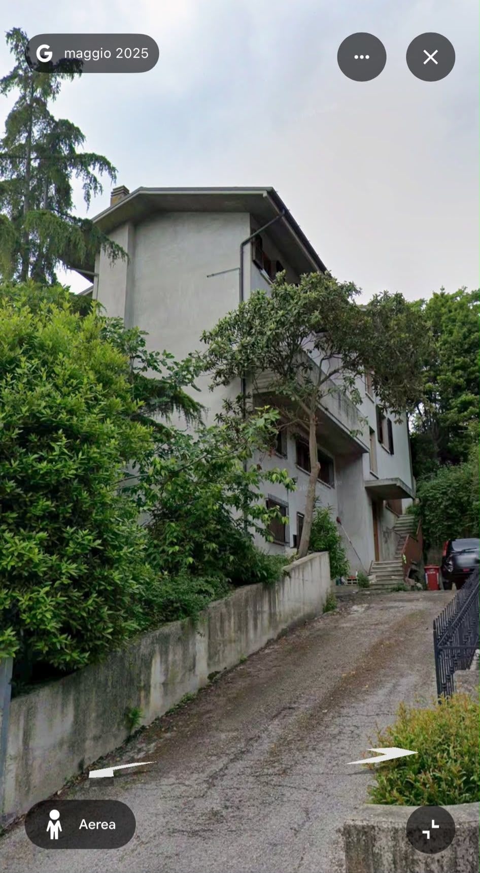 Casa indipendente con giardino e garage doppio