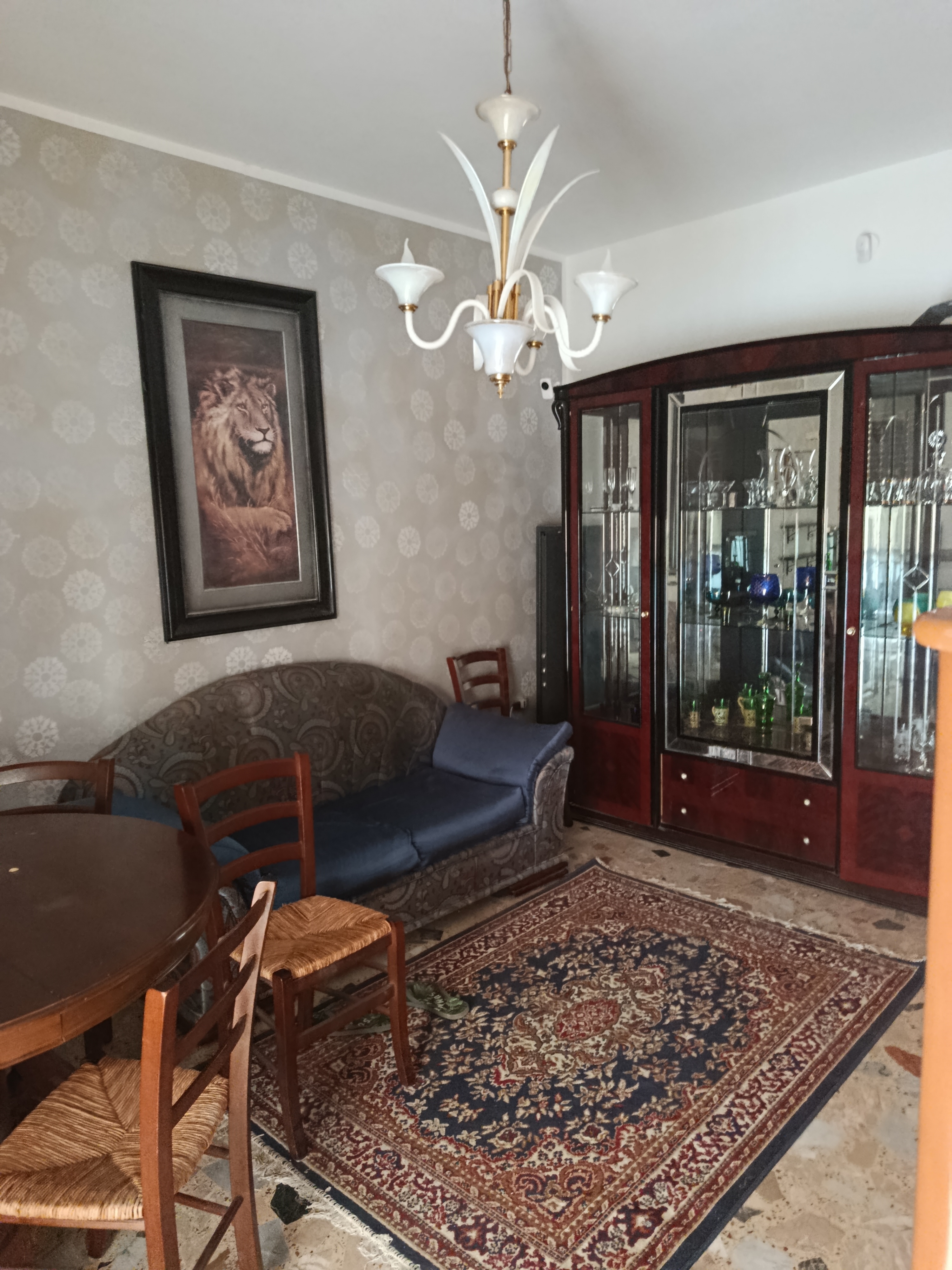 Appartamento arredato in Via Ragusa.