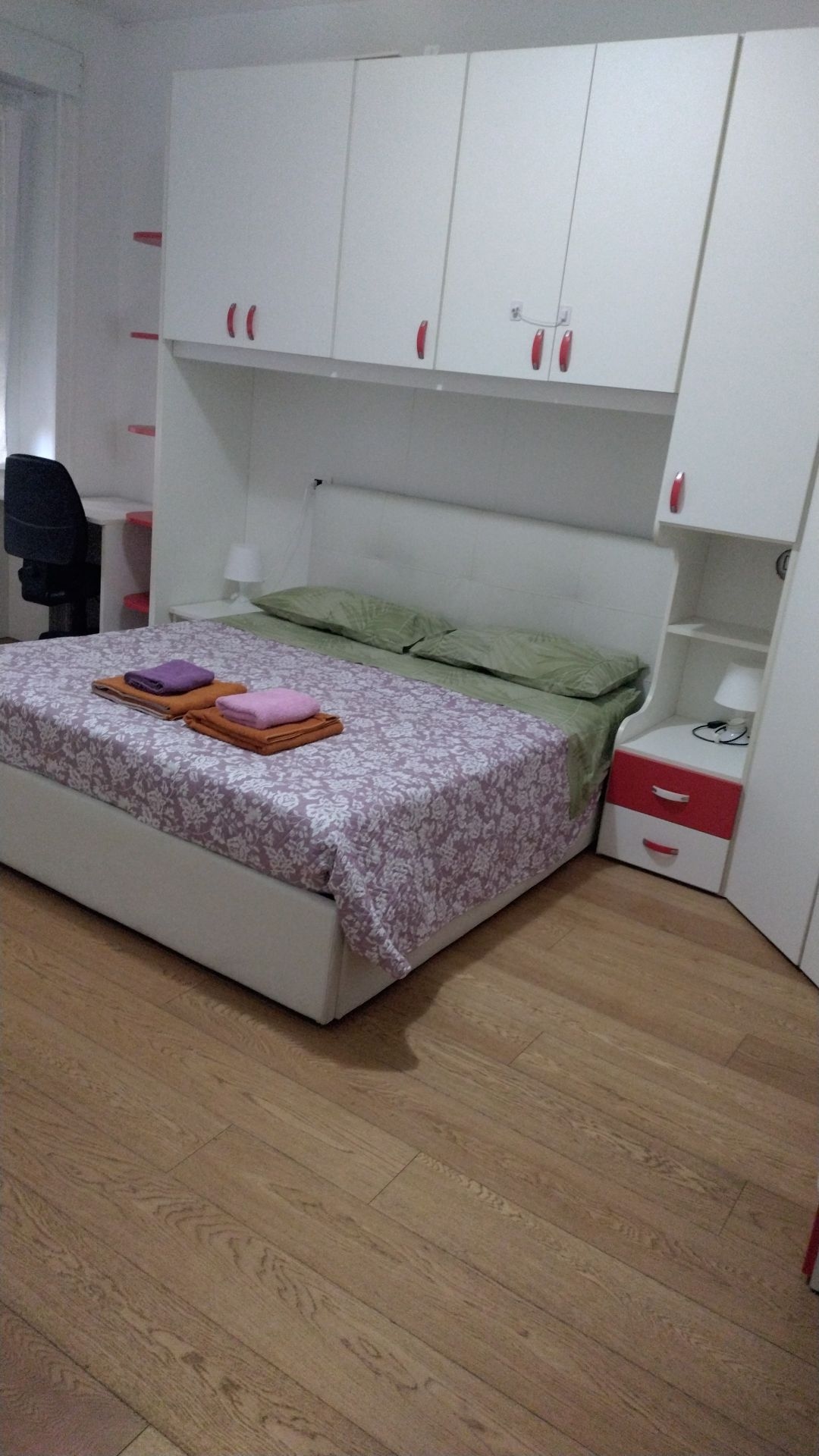 Affittasi intero appartamento