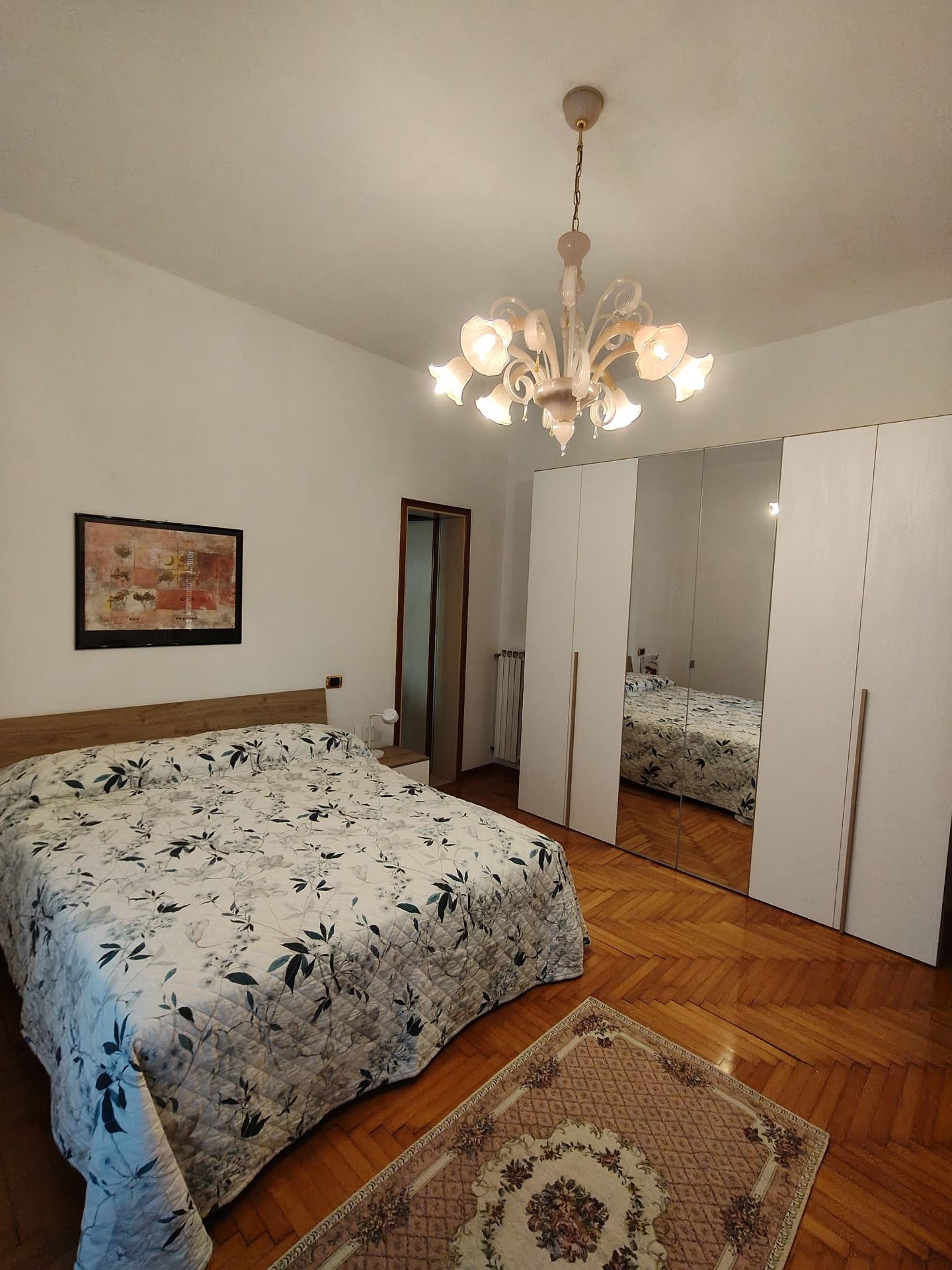 Stanza singola con bagno privato e balcone