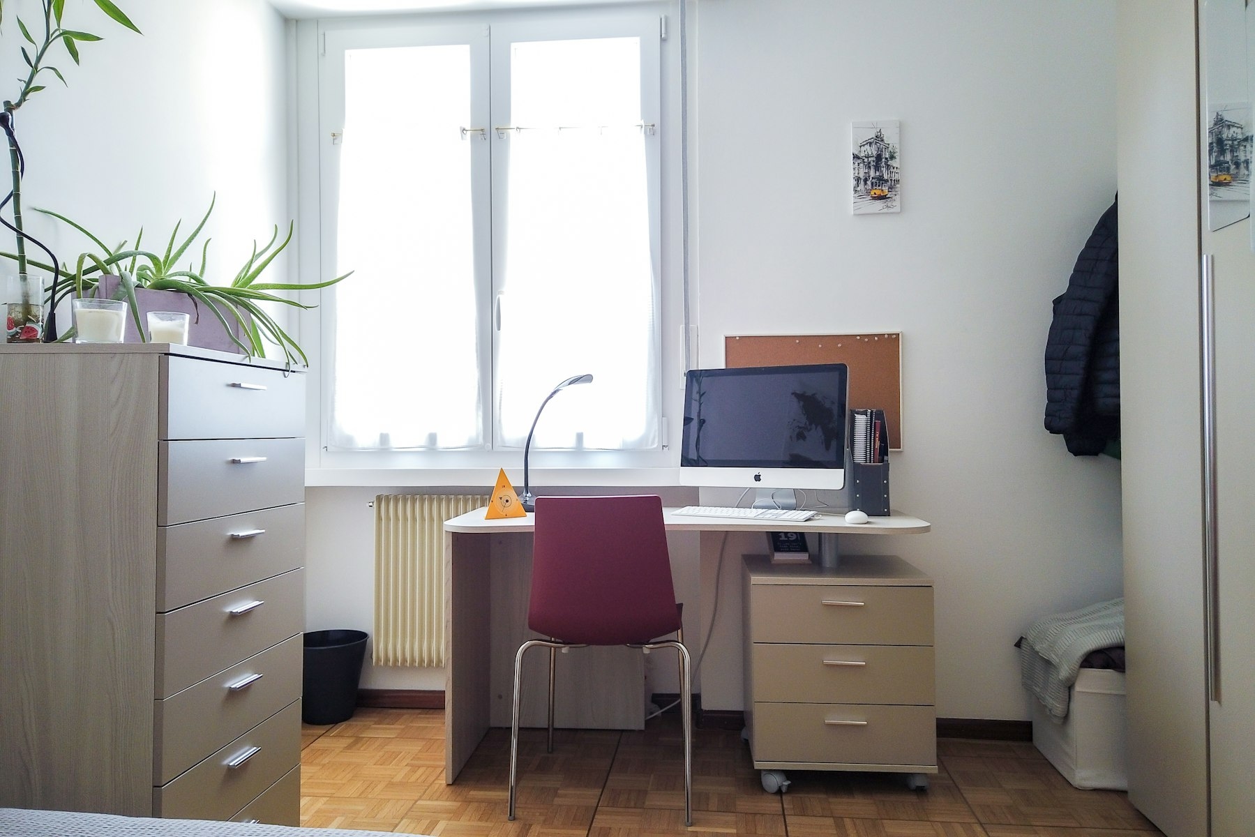 Spaziosa Singola con Letto da una Piazza e Mezzo