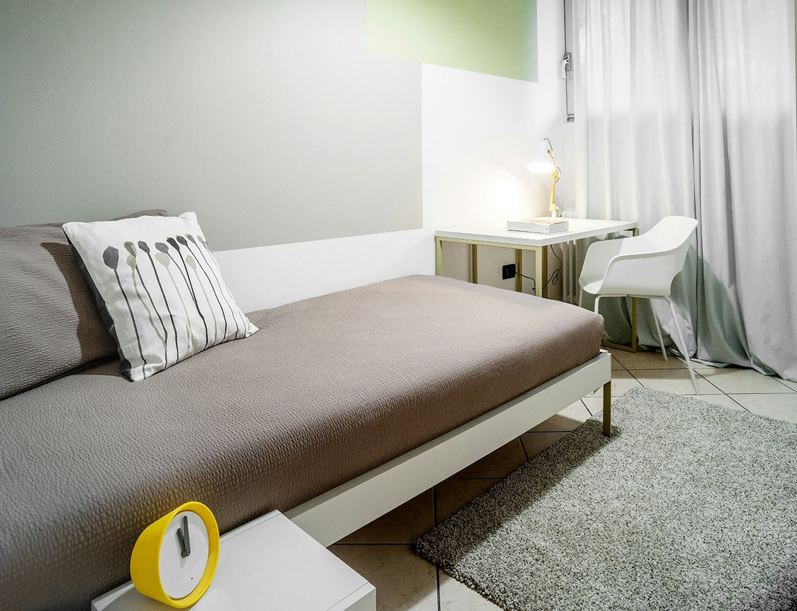 PHO.ROOM Apartment: Singola Piccola ma Accogliente