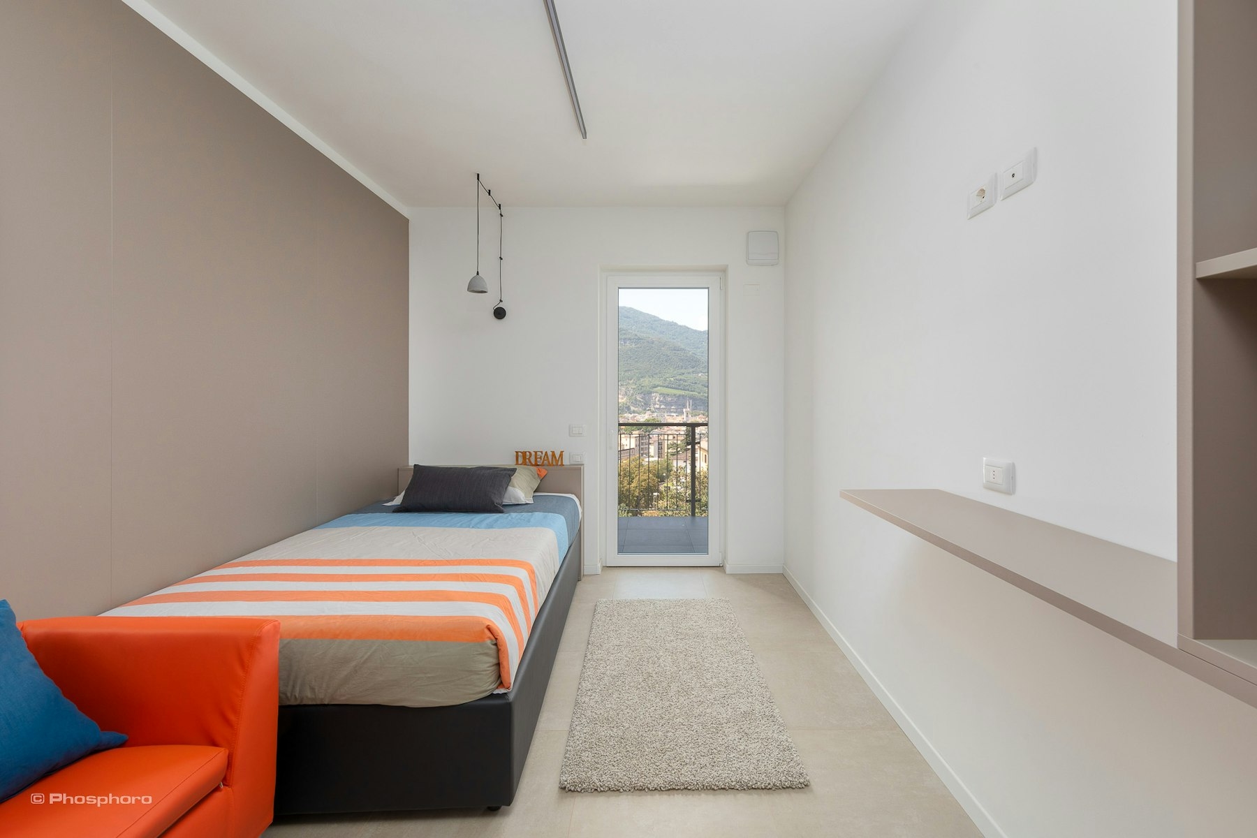 Ampia Stanza con Letto da una Piazza e Mezza e Balcone