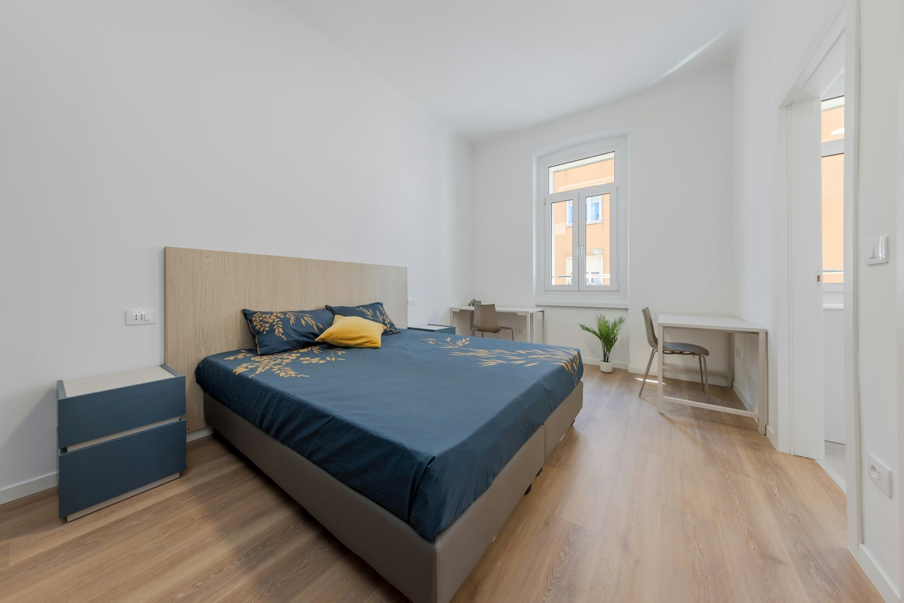 Deliziosa camera doppia uso singola con bagno esclusivo e clima | Residenza Pascoli