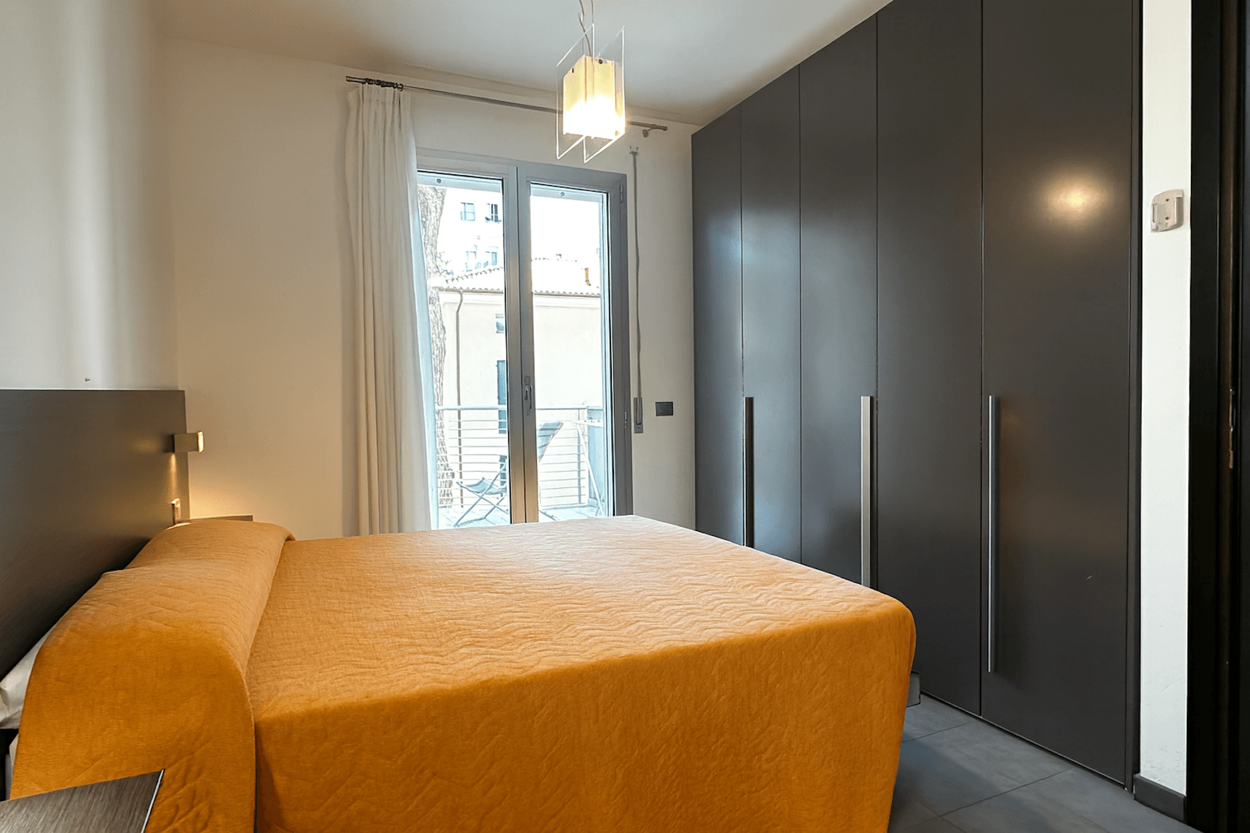 Alloggio Luminoso per 1 o 2 Studenti!